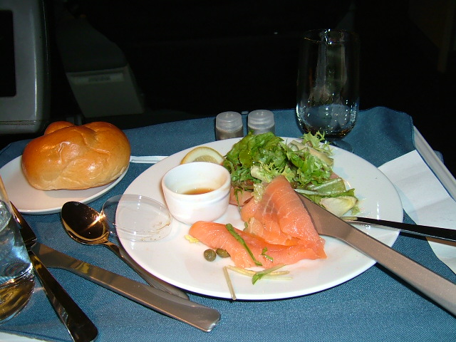 ユナイテッド航空の機内朝食_b0003360_16373461.jpg