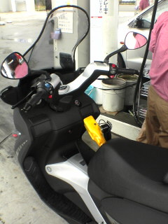 a0000104_13413484.jpg