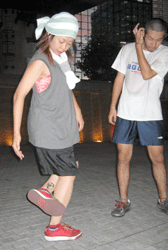 a0004993_092711.gif
