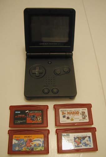 買っちゃった「GAMEBOY ADVANCE」_a0013296_229306.jpg