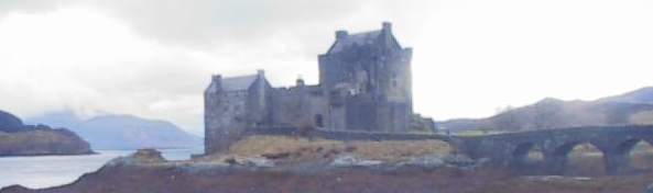 Eilean Donan Castle アイリーン ドナン城 Colourful Messages