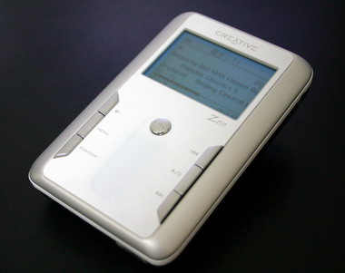 iPodライクなHDDプレーヤー、「Zen Touch」_b0017526_19415410.jpg