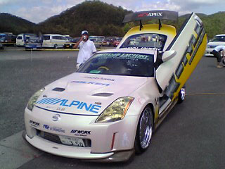 スーパー耐久in英田TIサーキット・前編_a0033733_1943730.jpg