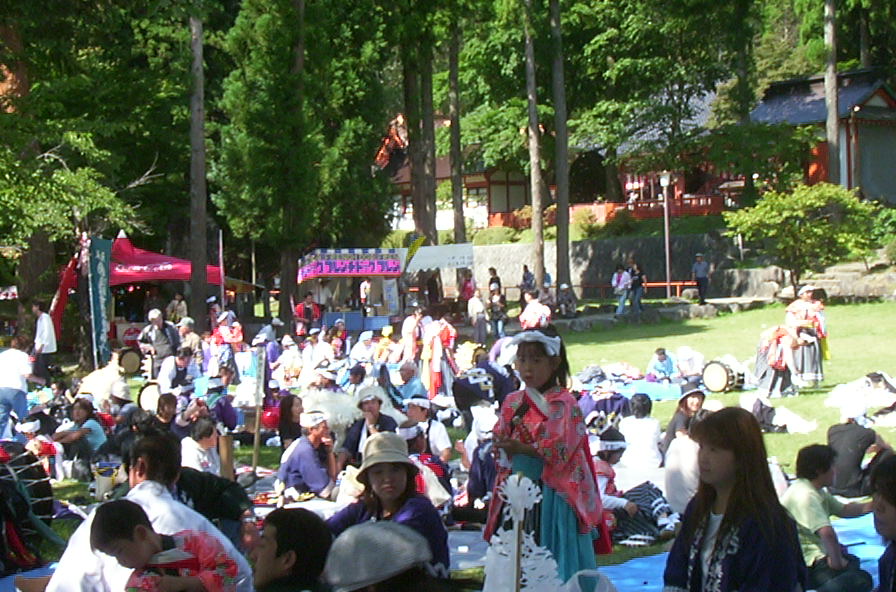 遠野郷八幡宮のお祭り　６_a0029157_13392261.jpg