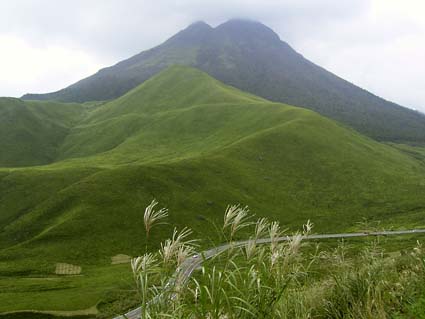 飯盛ガ城（1067メートル）その2_a0037907_20334838.jpg