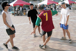 a0004993_13294916.gif