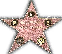 約2130 …「Walk of Fame」で道に嵌めこまれたスターの数_b0024838_1144695.jpg