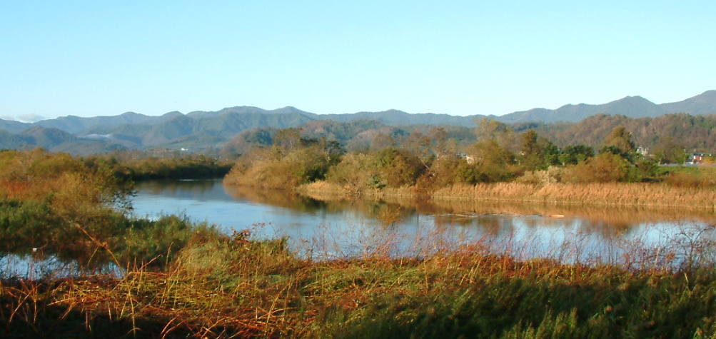 秋の余市川遠景_b0006938_4484970.jpg