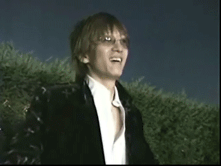 b0037087_1819114.gif