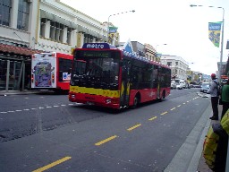 Late bus.[6th October]_a0018711_21375256.jpg