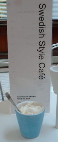 Swedish Style Cafe_b0029645_2023191.jpg