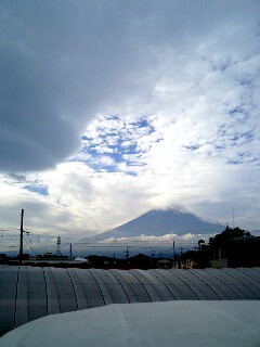 △10月12日 朝の富士山_a0008934_1244739.jpg