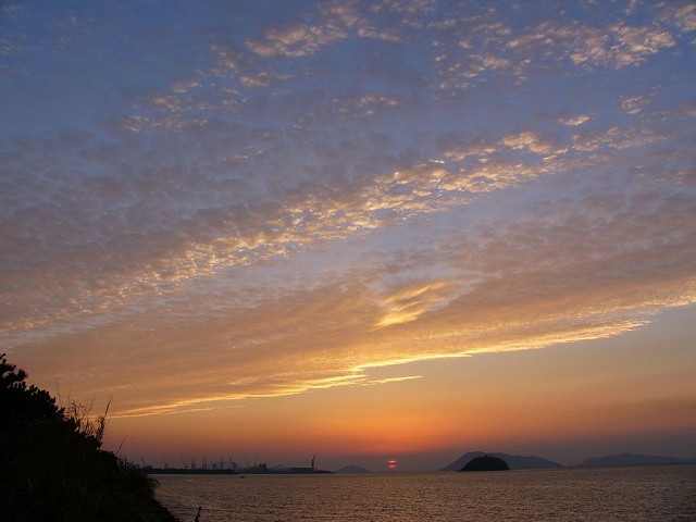 夕焼け　10.12_a0024167_1929175.jpg