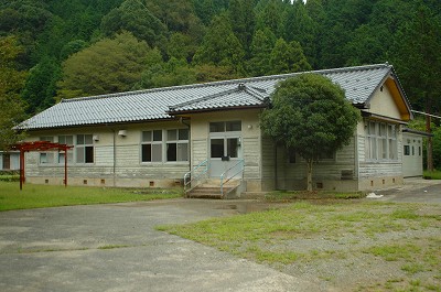 旧佐嚢小学校_a0012542_9121094.jpg