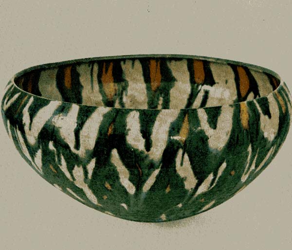 正倉院三彩（鉄鉢） : 「やきもの」