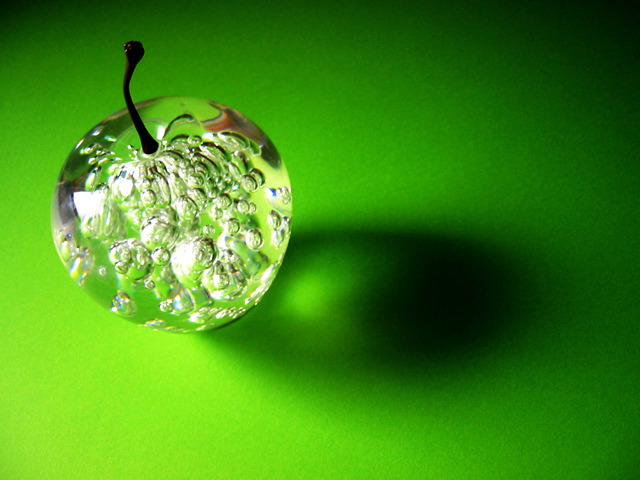 colors#1 Apple+green （リンゴと緑）_a0011819_1412661.jpg