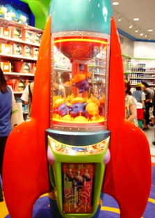 バズ ライトイヤーのアストロブラスター をより楽しむ Disney Dream Storage バズ ライトイヤーのアストロブラスター をより楽しむ Disney Dream Storage