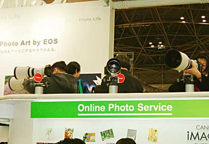 フォトエキスポ2003東京日記 3月14日 1日め_b0069507_17115640.jpg