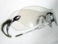 OAKLEY：DARTBOARD White Camo/Titanium Clear : Hybrid Blog