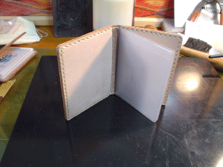 b0047907_11362875.gif