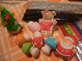 クリスマスケーキのデコレーショングッズ_b0044528_18525795.jpg