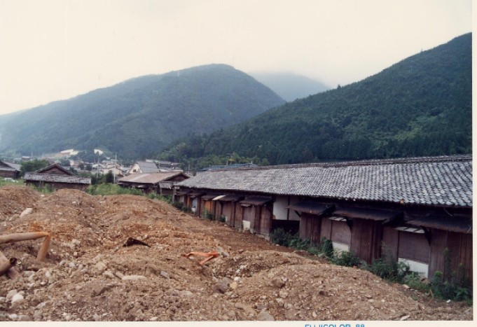 新田住宅_c0026565_11371466.jpg