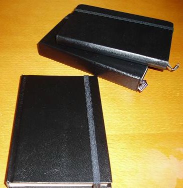 MoleskineとQuo Vadis_a0018105_20511667.jpg