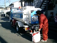 家庭用灯油の移動販売車 小肥りじいさんが見た風景 家庭用灯油の移動販売車 小肥りじいさんが見た風景