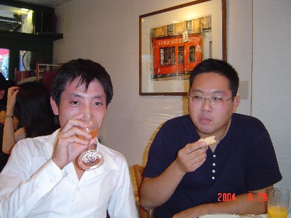 見てください パート2_a0012001_23383134.jpg