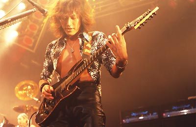 メタル ギタリスト 意外なところで Metal House