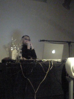 No.9 LIVE @ Super Delux_b0046388_4584580.jpg