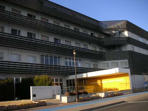 b0005596_22273498.jpg