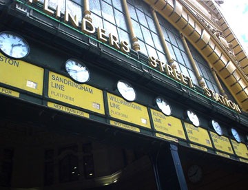 Flinders Street Station ★_b0039397_22501669.jpg