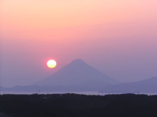 開聞岳と夕陽　（5分間の物語）_a0030149_17274166.jpg