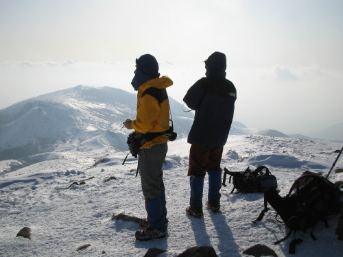 久しぶりの顔ぶれで登山_a0013751_124531.jpg