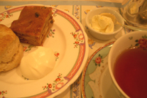 紅茶deケーキ＆スコーン_c0052630_1337353.jpg