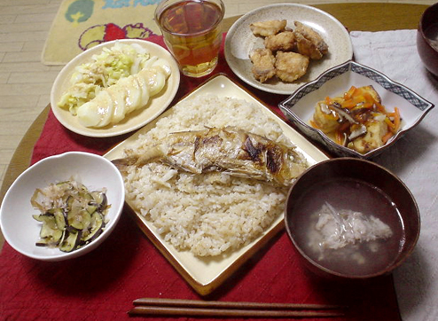 鯛めし・鯛唐揚・潮汁・揚げだしあんかけ豆腐・ｷｬﾍﾞﾂｼﾞｬｶﾞｲﾓ酢味噌和え・なすびもみ_c0037252_20581728.jpg