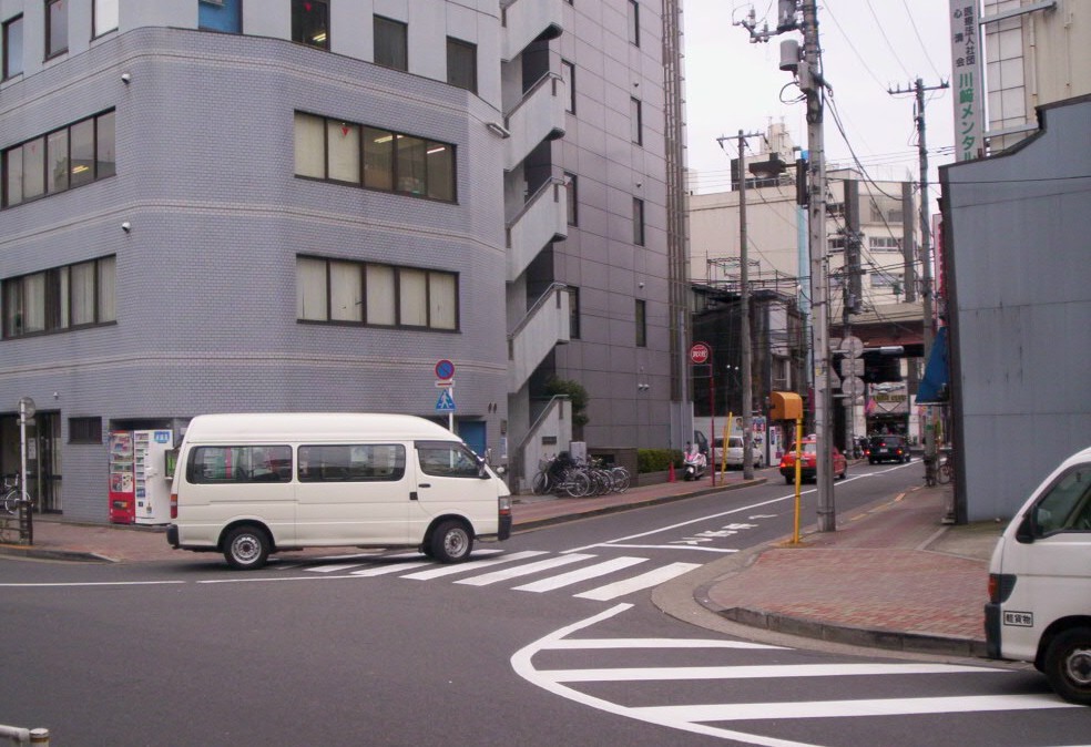■2005/02/28(月) バッハにかまうと日が暮れる_c0050810_1833287.jpg