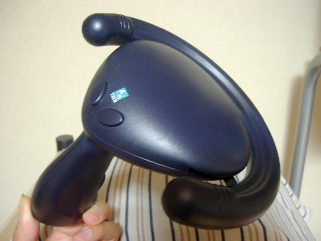 【レビュー】A4Tech RacingEasy RS-5_c0004568_2227329.jpg