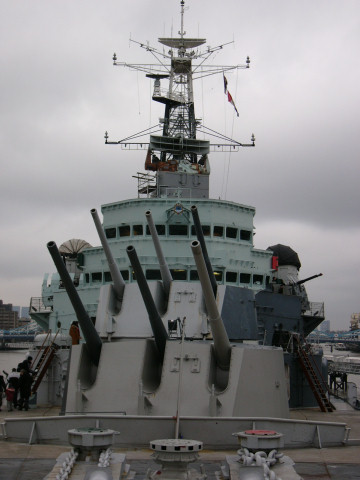 巡洋艦ベルファスト　(2005-02-28-MON)_c0031472_9441776.jpg