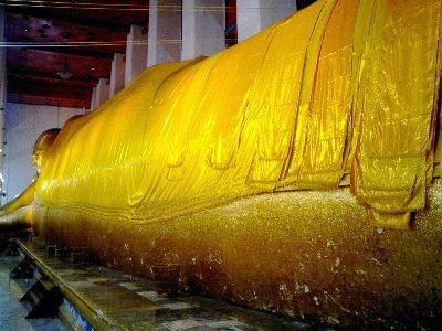 #033 ワット・プラ・ノーン・チャクシー(วัดพระนอนจักรสีห์) ~シンブリー~_c0039685_2133298.jpg