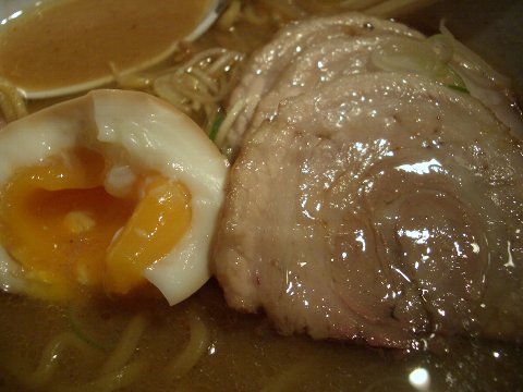 北海道旅行　～カニ、ラーメン、寿司、etc...　食べ物編～_a0028792_1512228.jpg