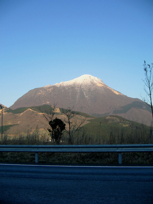 ｢豊後富士｣・・・由布岳の冠雪_c0001578_20521086.jpg