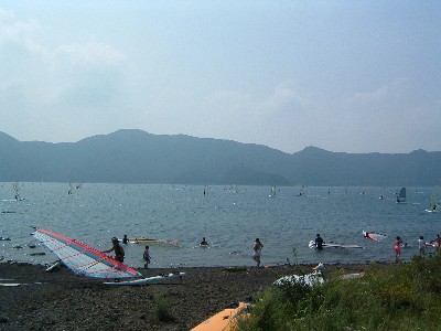 2度目のキャンプは本栖湖キャンプ場_a0038328_0453419.jpg