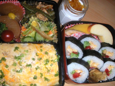 今日の朝弁&昼弁当_b0033423_758542.jpg