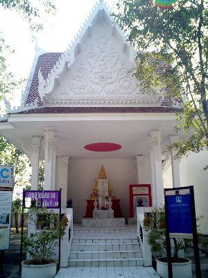 #052 ワット・プロム・マニー(วัดพราหมณี) ~ナコーンナーヨック~_c0039685_13142952.jpg