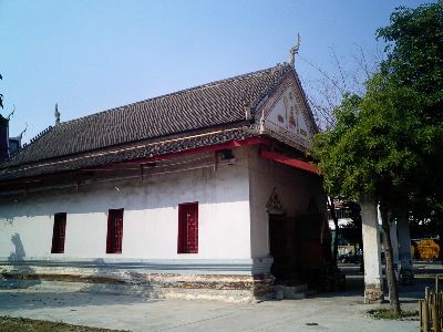 #055 ワット・バーンポーン(วัดบ้านโป่ง) ~ラーチャブリー~_c0039685_2159115.jpg
