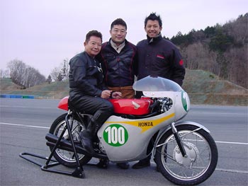 高橋国光バイクの殿堂_c0038607_18452261.jpg