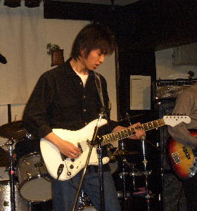 ライブ_b0003280_11155427.jpg