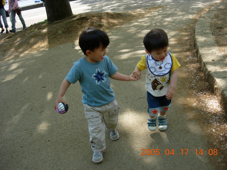 a0009793_05465.jpg